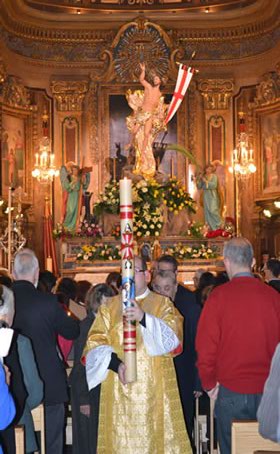 074 Procession to the Baptismal