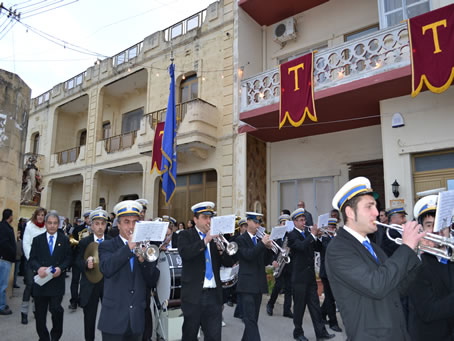 55 Arrival in St Anthony Square