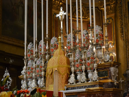 002 The High Altar