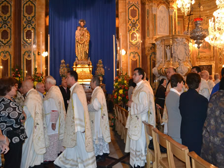 159 Return to Sacristy