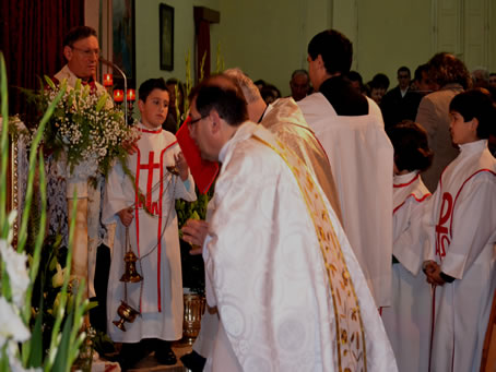 07 Xaghra Archpriest Mgr Carmelo Refalo