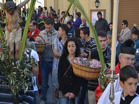 044 Blessing of palm and olive branches