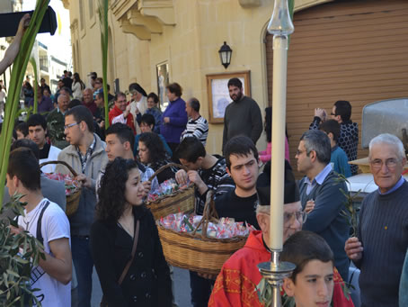 043 Blessing of palm and olive branches