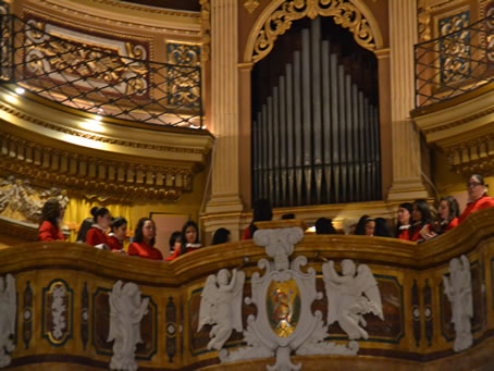 042 Choir Voci Angeliche in organ loft