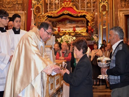 106 The Offerings by mother of Sr Mifsud (Rome)