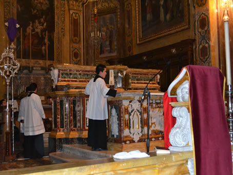 125 Preparing High Altar for Holy Communion