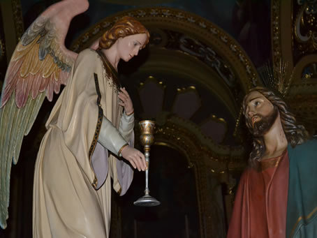 96 Statue of Jesus comforted by the Angel