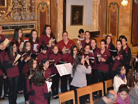 001 Choir Voci Angeliche