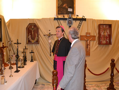 006 Bishop Grech visiting the exhibits