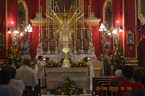 DSC_0014 Adoration of the Holy Eucharist