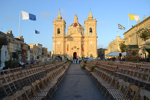 003 Victory Square with chairs ready for reception