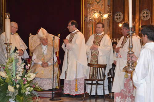 169 Archpriest addressing Archbishop Emeritus