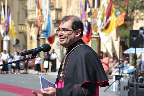 DSC_0241 Archpriest Mgr Carmelo Refalo address