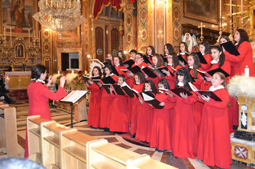 DSC_0004 Carol Singing Voci Angeliche Choir