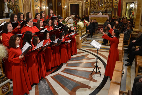 DSC_0014DSC_0007 Carol Singing Voci Angeliche Choir