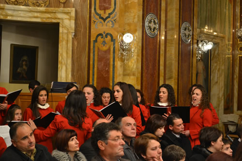 DSC_0148 Voci Angeliche Choir singing during the Offertory