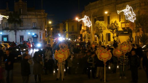 049 Procession in Victory Square