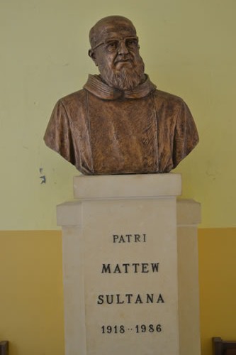 001 P Mattew Sultana