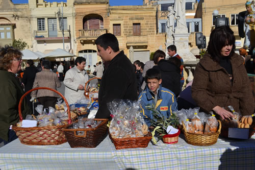 011 Altar Boys' cookies' bazaar