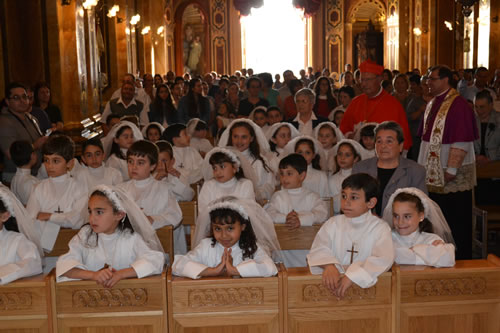 70 Meeting children who recently received their First Holy Communion