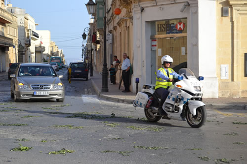 14 Cardinal arriving in Xaghra