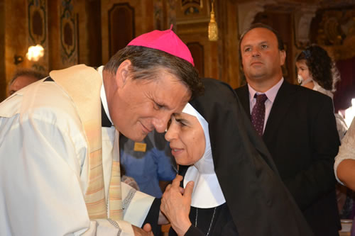 DSC_0183 Bishop and Mother Giustina Bonello Rome