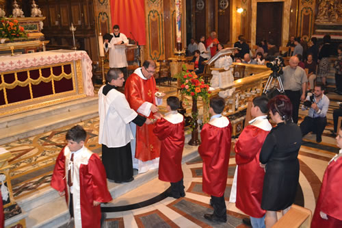 DSC_0098 Holy Communion