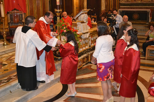 DSC_0103 Holy Communion