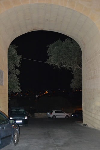 DSC_119 Gateway to the Citadel