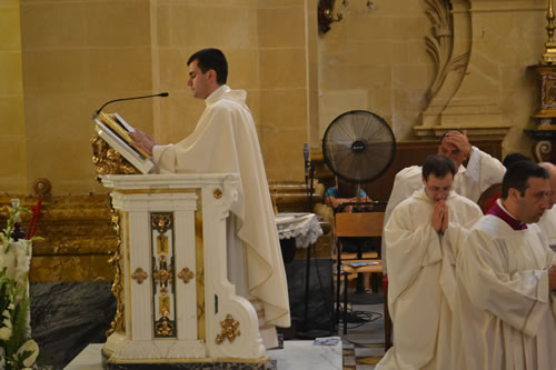 DSC_0069 Fr Michael Curmi chanting the Litany of the Saints