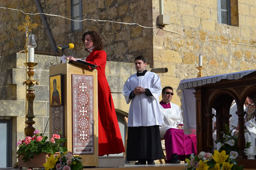 DSC_0048 Singing the Psalm