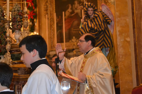 DSC_0146 benediction at end of Mass