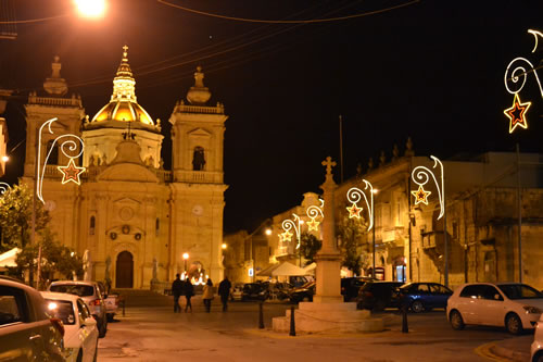 02 Lights in Pjazza Il-Vitorja