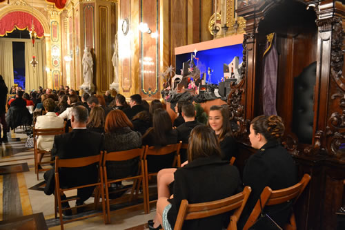 DSC_0130 Congregation packing the right hand side aisle