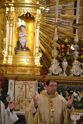 DSC_0187 Reciting the Lord's prayer