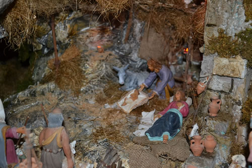 DSC_0066 Raymond Bonello's Large Crib