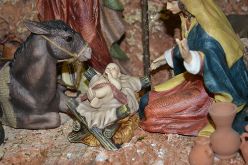 DSC_0152 Large Crib By John Attard