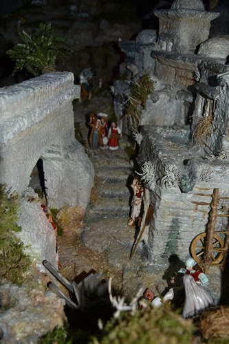 DSC_0039 Large Crib by Beatrice Cini