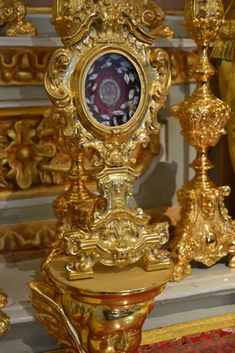 DSC_0101 Reliquary