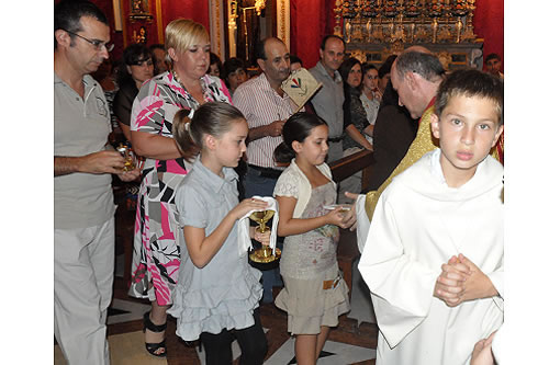 DSC_7518 Mass Offerings