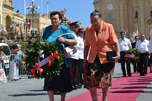 DSC_0575 Wreath laying - Catholic Action