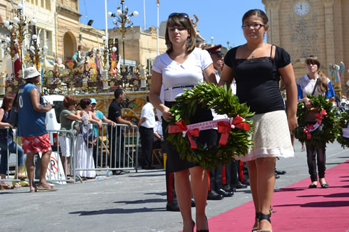 DSC_0578 Wreath laying - Fondazzjoni Kumittiva