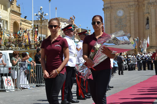 DSC_0570 Wreath laying - Voci Angeliche Choir