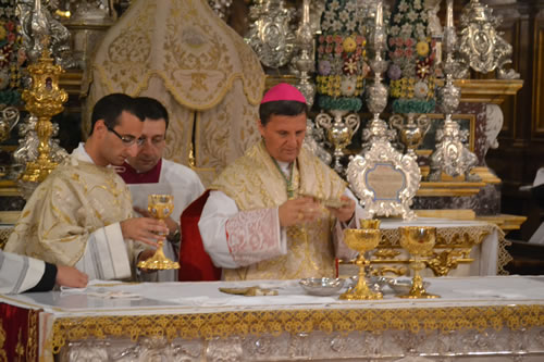 DSC_0198 Offertory