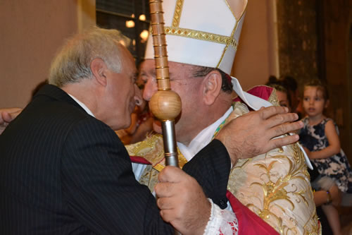 DSC_0245 Mro J Galea greets the Bishop