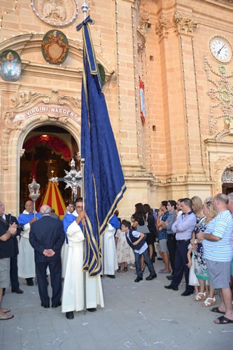 DSC_0068 Start of Procession