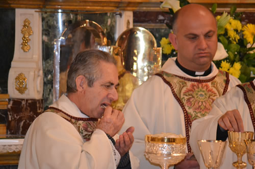 DSC_0158 Holy Communion