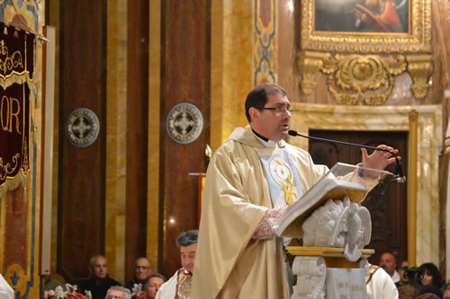 DSC_0067 Archpriest delivering the sermon