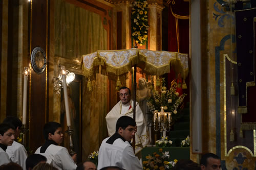 DSC_0270 Transposing Holy Eucharist to High Altar