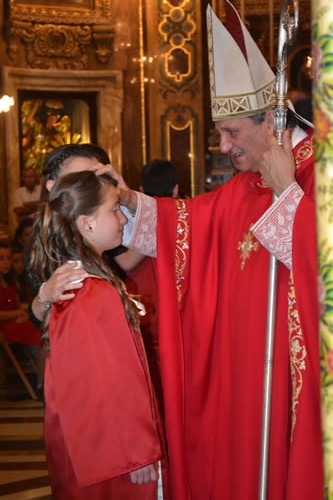 DSC_0085 Administering the Sacrament of Confirmation